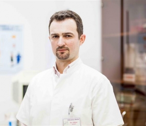 Dr. Oltjon Cobani