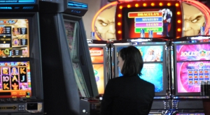 Femeile si jocurile de noroc online