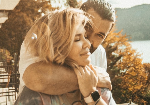 nume fetita gina pistol