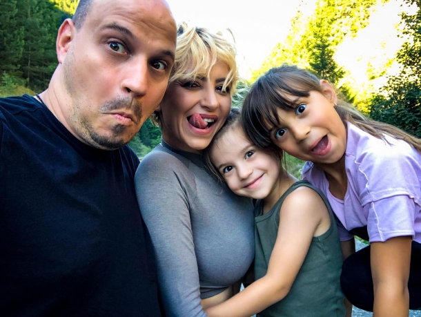 Giulia și Vlad Huidu