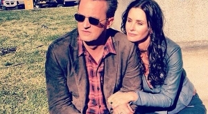 Matthew Perry şi Courteney Cox