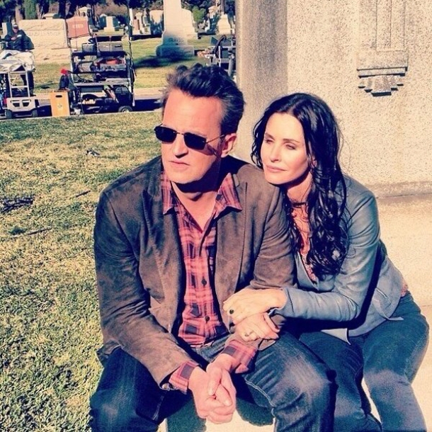 Matthew Perry şi Courteney Cox