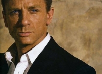  Daniel Craig