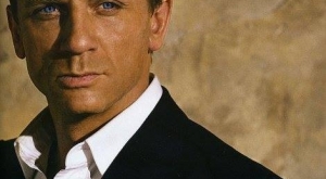  Daniel Craig