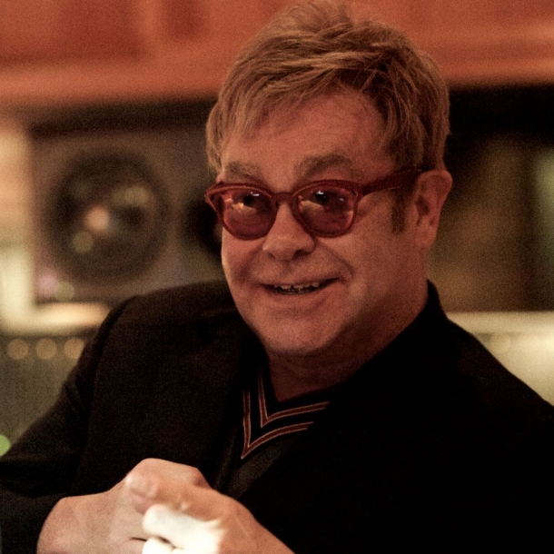  Elton John