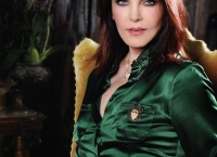 Priscilla Presley