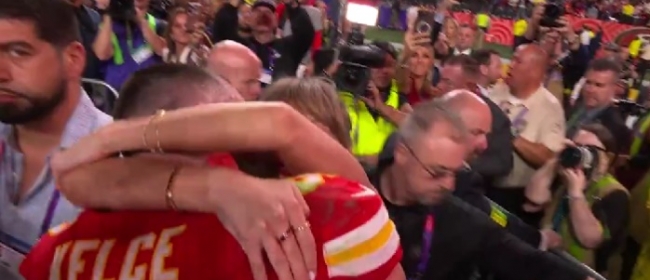 Taylor Swift și iubitul