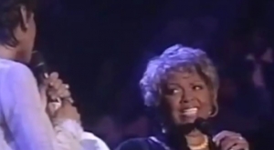 Mama lui Whitney Houston a murit