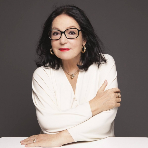 Nana Mouskouri