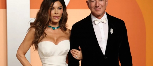 Jeff Bezos și Lauren2