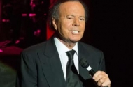 Julio Iglesias