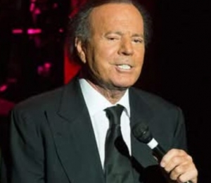 Julio Iglesias