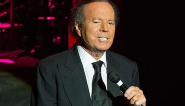 Julio Iglesias