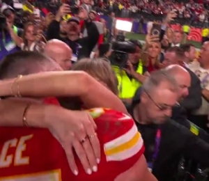 Taylor Swift şi Travis Kelce