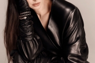 Anne Hathaway