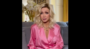 Donna Mills