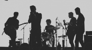 mono
